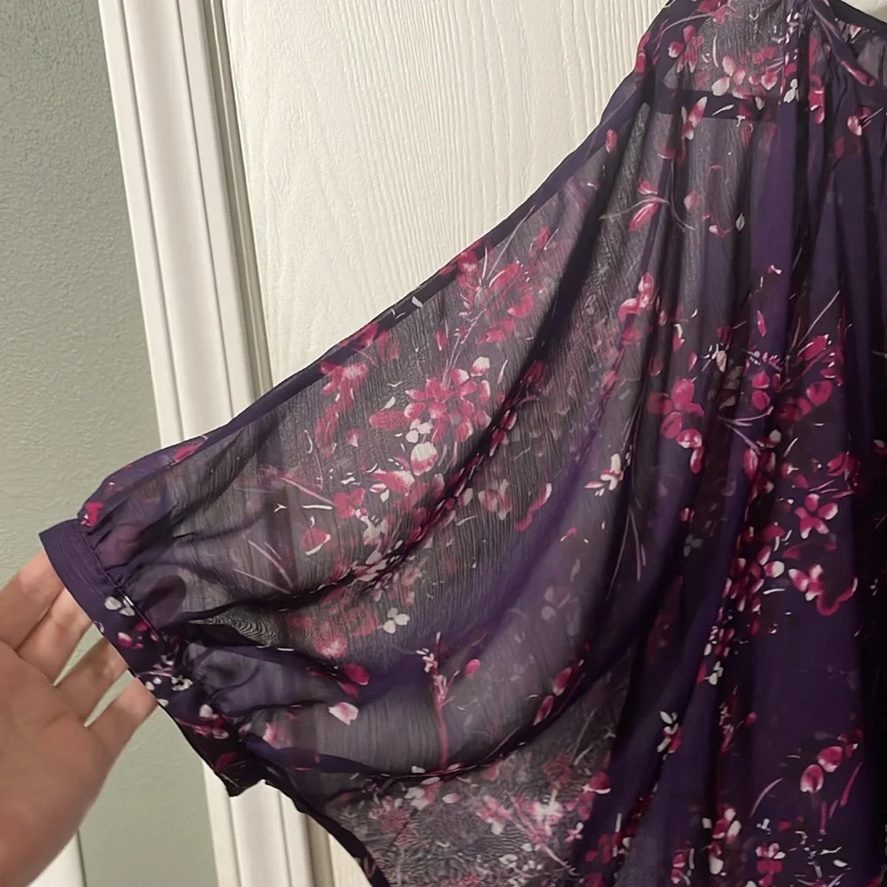 💰Express semi sheer purple floral print dolman sleeve top oversized medium - Picture 2 of 6